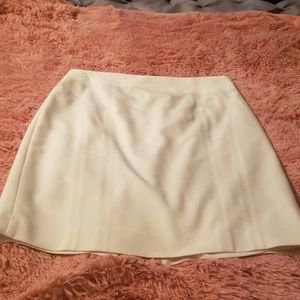 White pencil skirt by Express